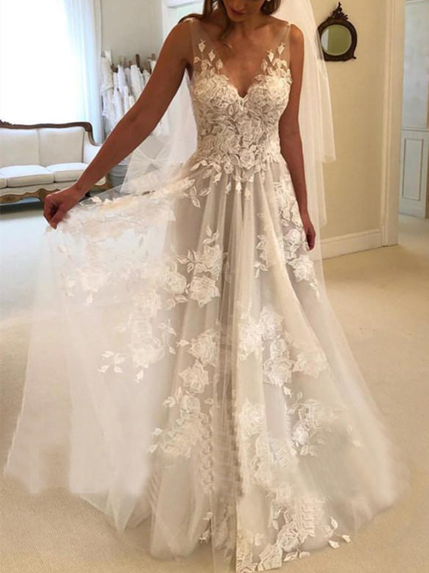 Slim-fit Lace Wrapped Shoulder Tail Wedding Dress