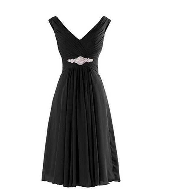Elegant evening dress online in black with a flattering V-neck and jeweled waistband