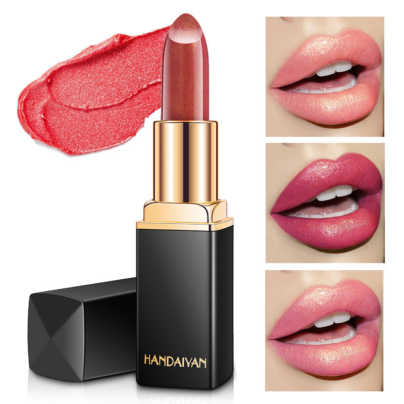 Handaiyan color-changing lipstick with swatches on lips showcasing vibrant shades and a glossy finish