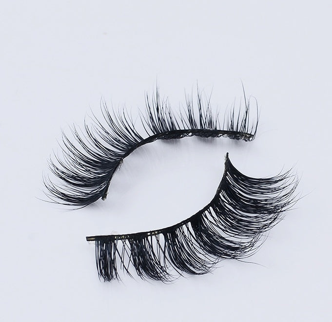 YouBuyForMe long-lasting faux lashes for a glamorous, voluminous look suitable for any occasion