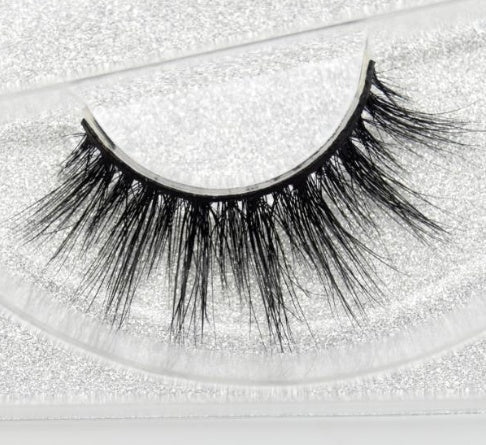 Youbuyforme long-lasting faux lashes in a stylish packaging for a dramatic look