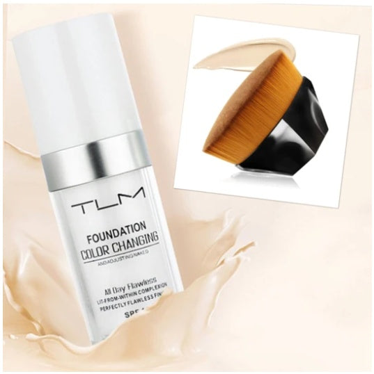 TLM Foundation color changing with brush, designed for an adaptive and flawless finish