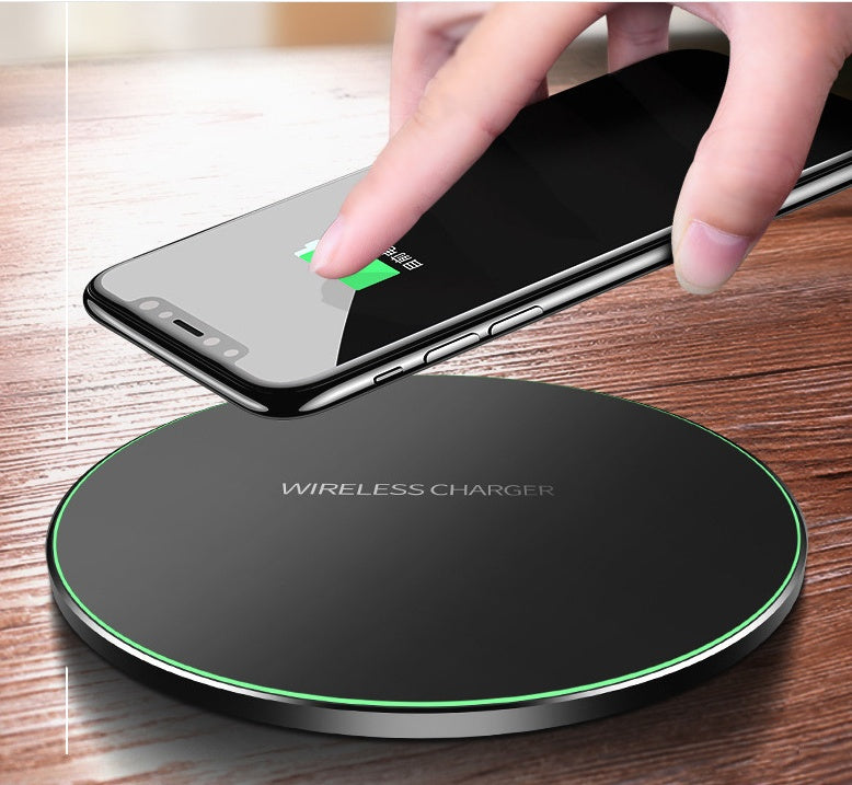 Wireless fast charge pad for effortless smartphone charging with sleek design and LED indicators