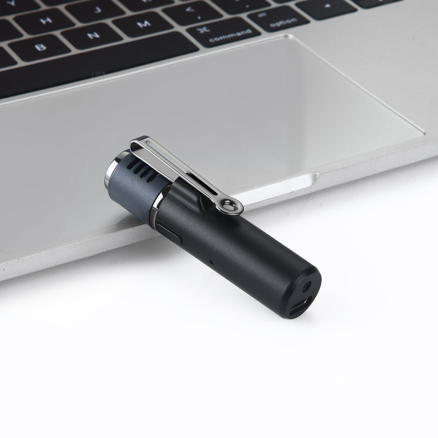 Use Smart Microphones For Live Speech Conference Interviews