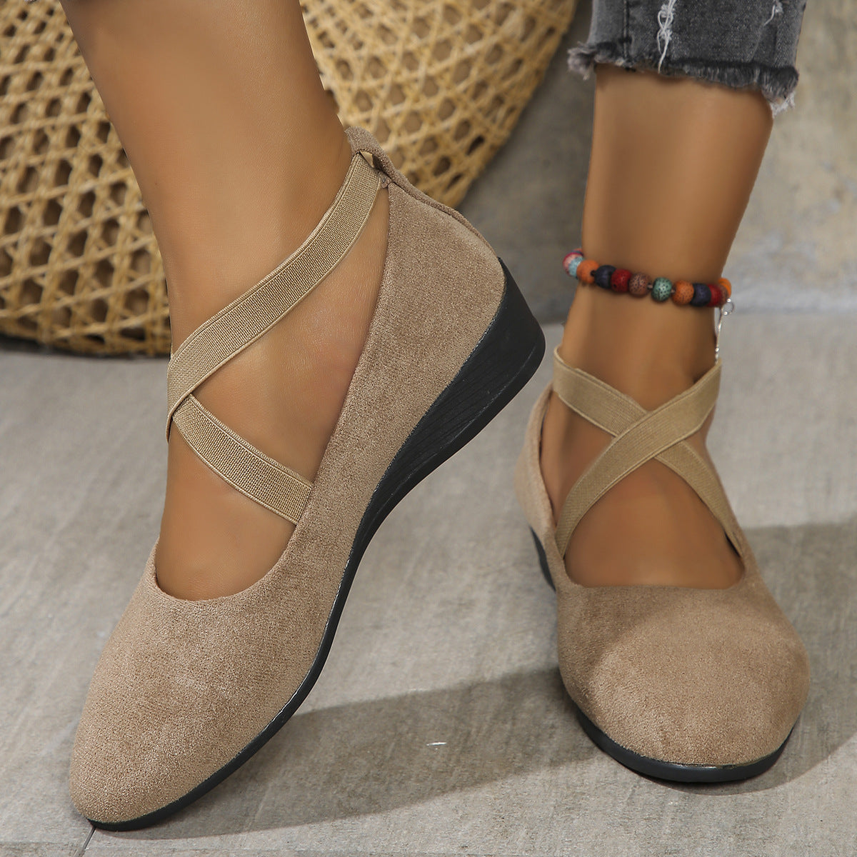 Women's Cross-straped Flat Casual Wedge
