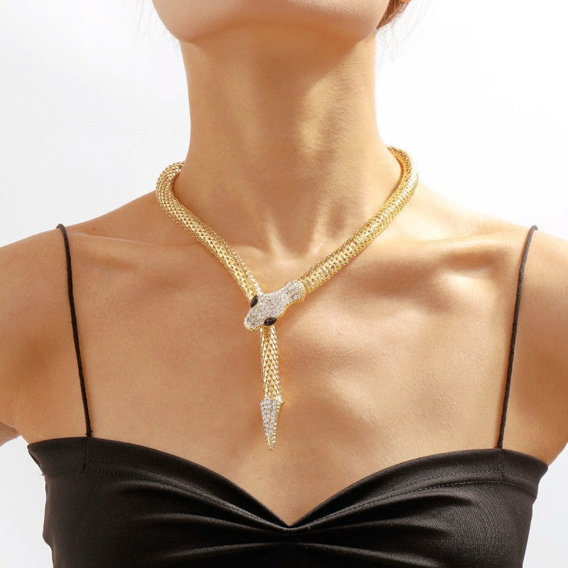 Snake Necklace Micro-inlaid